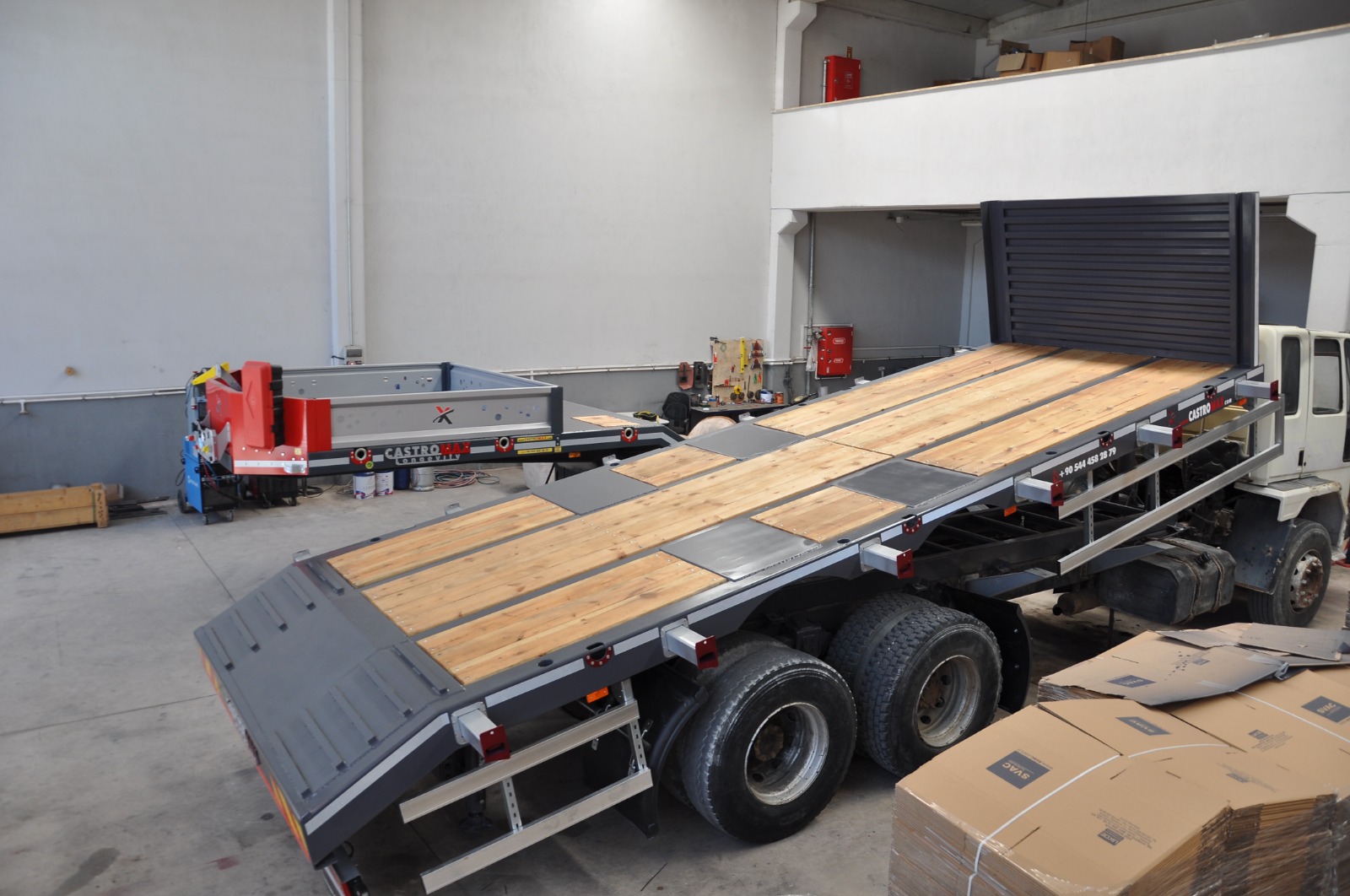 Worldwide freight services